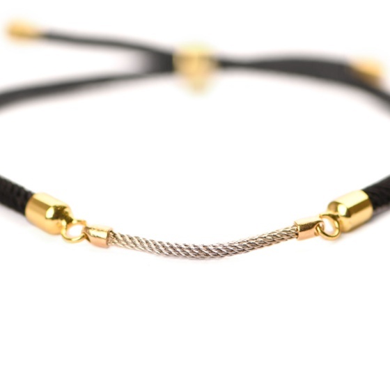 دستبند طلا زنانه طرح فرد خطی