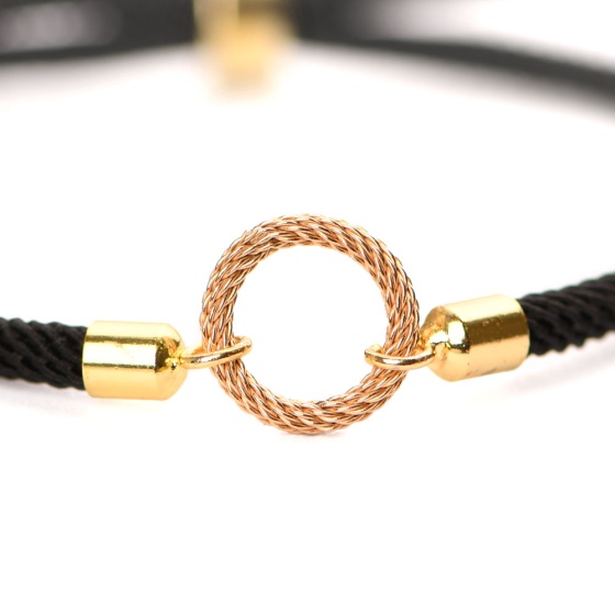 دستبند طلا زنانه طرح فرد دایره