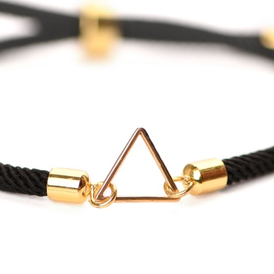 دستبند طلا زنانه طرح مثلث