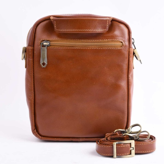 کیف کراس بادی مردانه طرح فارا چرم ساده عسلی