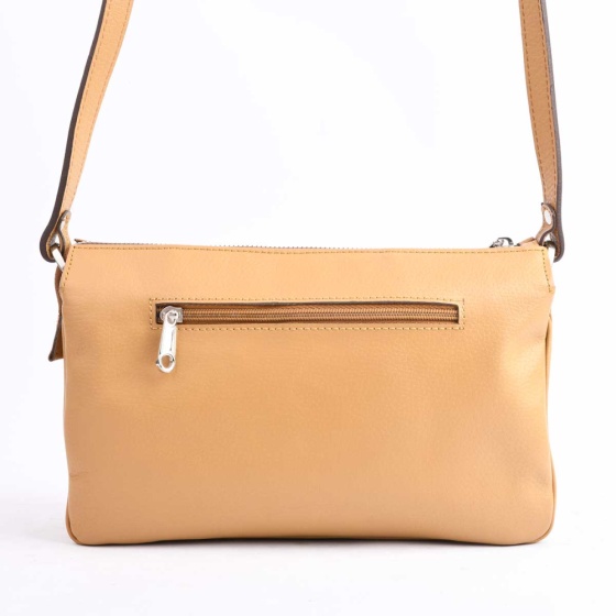 کیف دوشی زنانه طرح لاریسا چرم فلوتر کرم