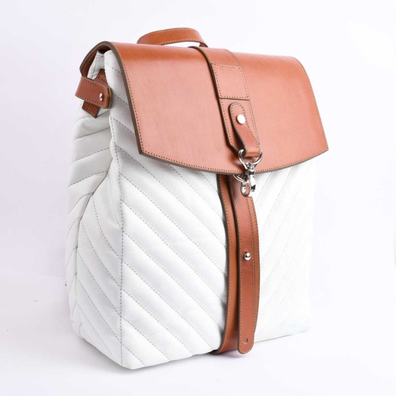 کوله پشتی طرح 5011 چرم سفید - عسلی F3