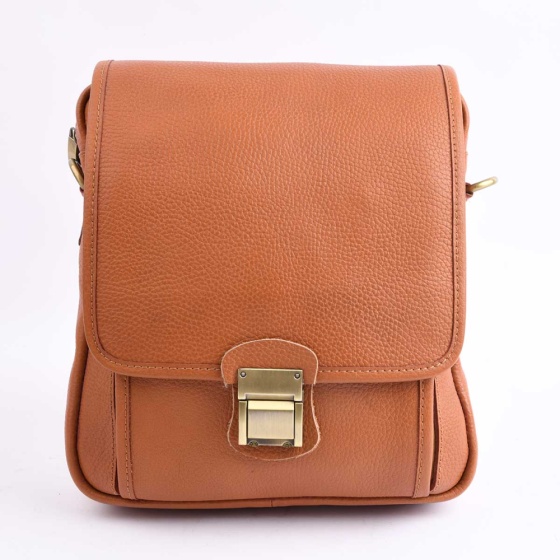 کیف کراس بادی مردانه کد 5037 چرم فلوتر عسلی