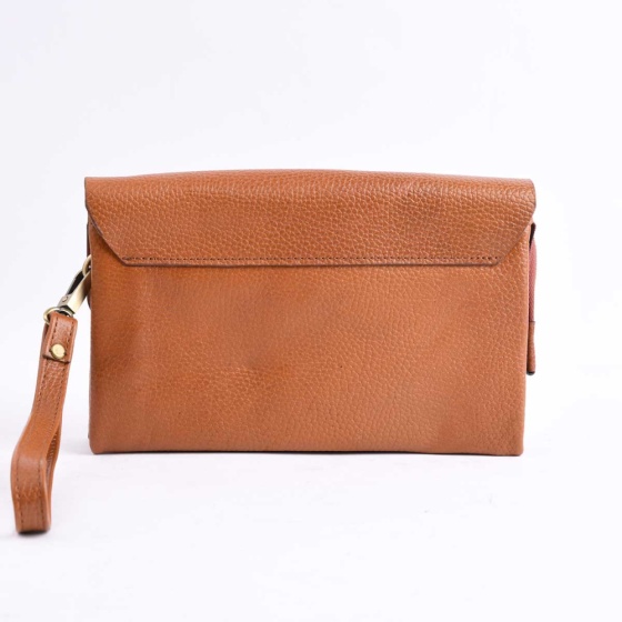 کیف پاسپورتی طرح 5269 چرم عسلی فلوتر