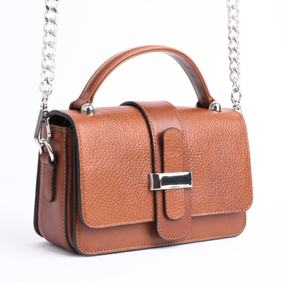 کیف مجلسی زنانه طرح مه وا چرم عسلی ساده