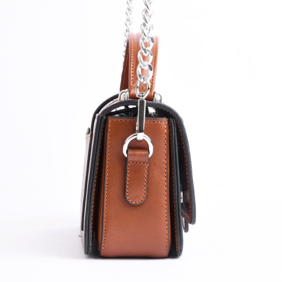 کیف مجلسی زنانه طرح مه وا چرم عسلی ساده