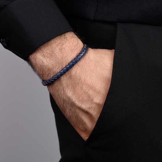 دستبند بافت سورمه ای