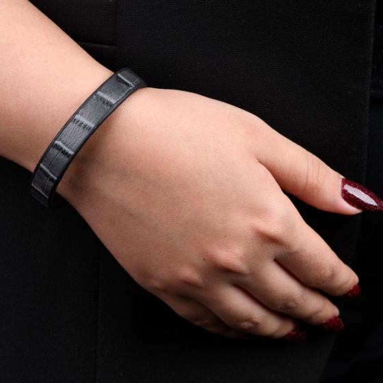 دستبند چرم خاکستری کروکودیل