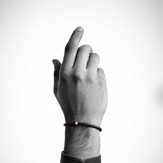 دستبند چرم طلا مردانه طرح مهره