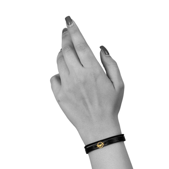 دستبند زنانه طلا چرم حرف پ