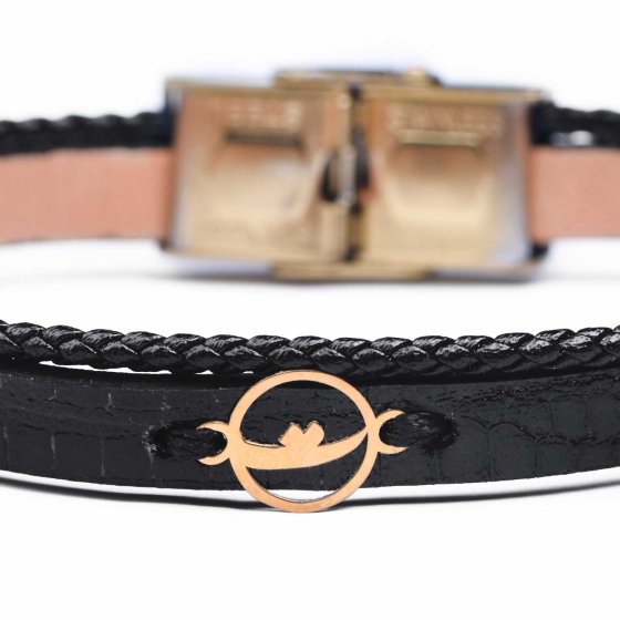 دستبند زنانه طلا چرم حرف ت