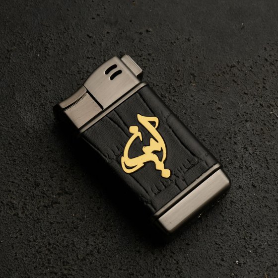 فندک چرم و طلا با پلاک اسم امین