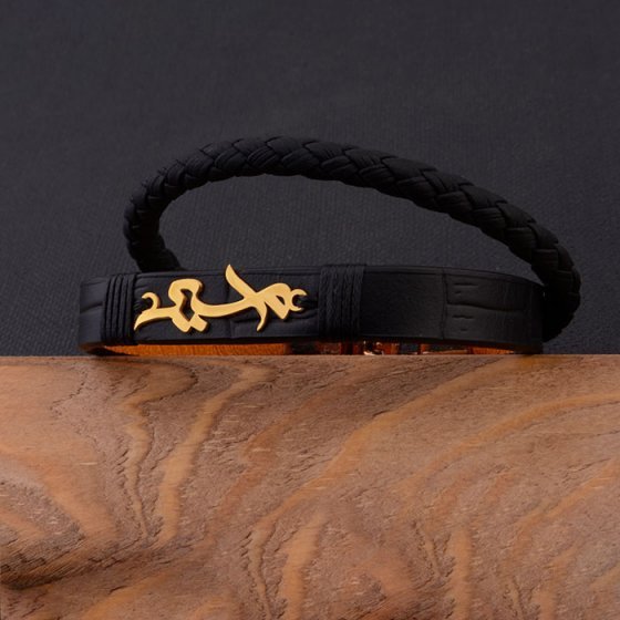 دستبند طلا چرم با پلاک اسم امیر