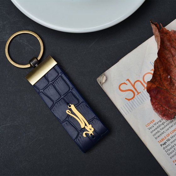 جاکلیدی طلا چرم با پلاک اسم کیا