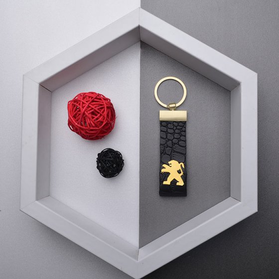 جاکلیدی طلا چرم با پلاک لوگو پژو