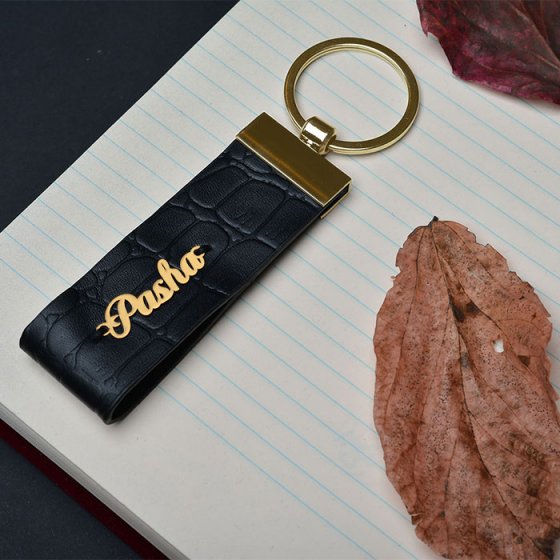 جاکلیدی طلا چرم با پلاک اسم پاشا