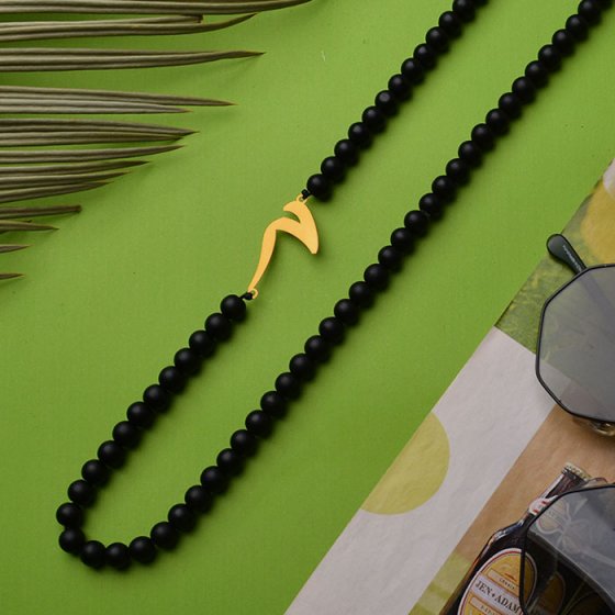 گردنبند با حرف م