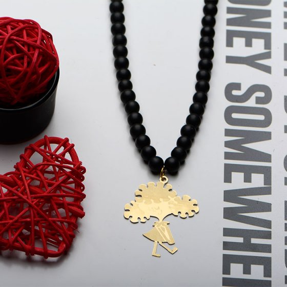 گردنبند با پلاک طلا طرح دختر