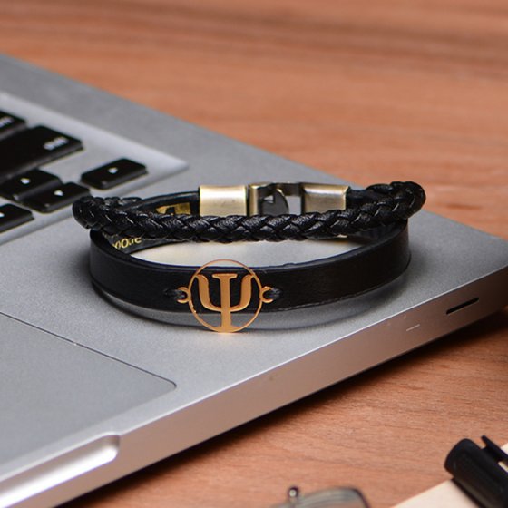 دستبند طلا چرم با حرف یونانی