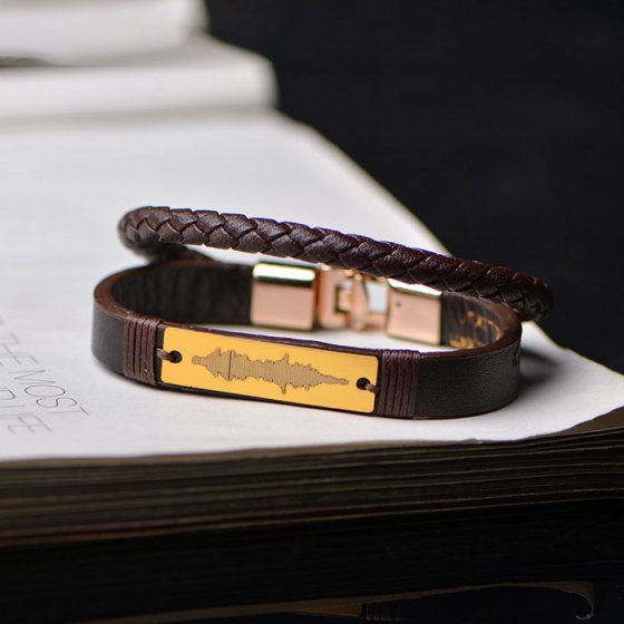 دستبند طلا چرم با پلاک طرح صوت