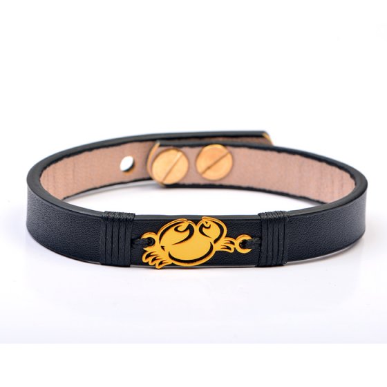 دستبند طلا چرم با پلاک طرح خرچنگ