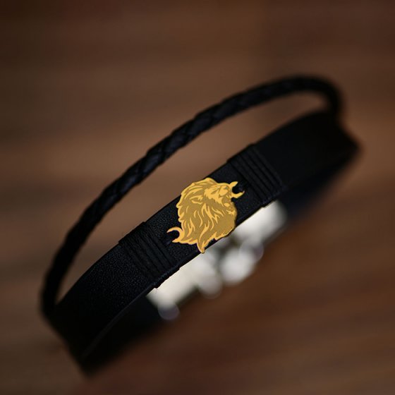 دستبند طلا چرم با پلاک طرح شیر